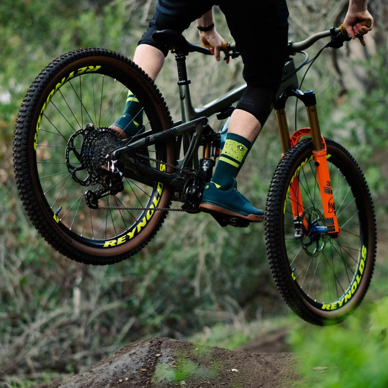 Icon MTB Socks - Petrol/Lime Splatter - Image 3